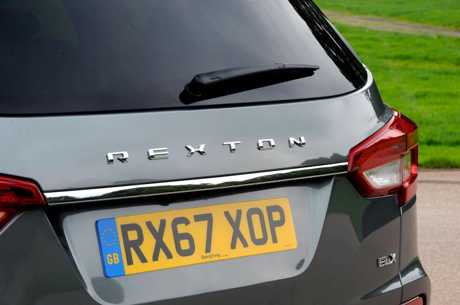 Детали экстерьера SsangYong Rexton ELX 2017 года  (UK) (фото 30 из 31)